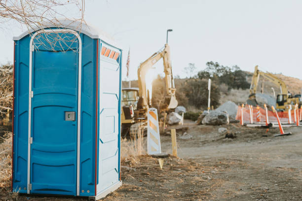 Best Portable restroom trailer rental  in St Clair, MO
